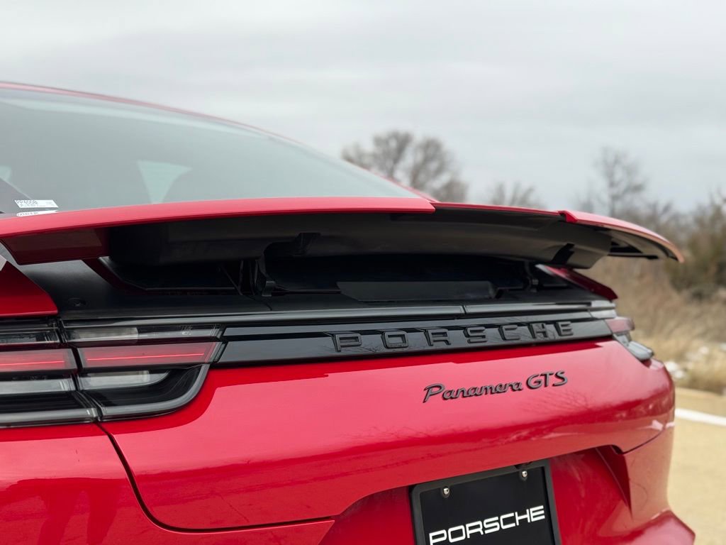 Used 2019 Porsche Panamera GTS image 15