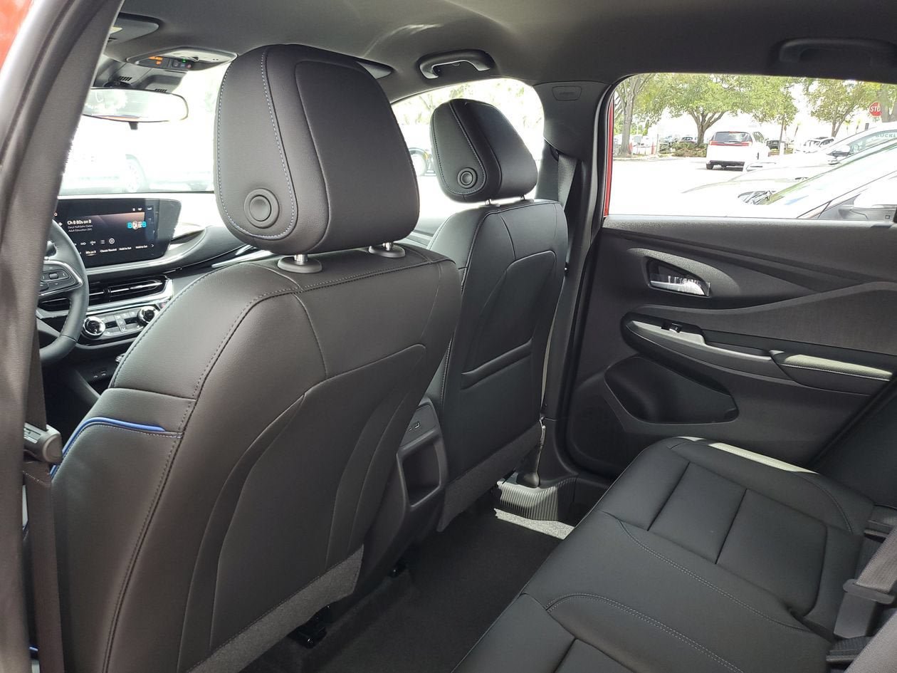 New 2026 Buick Envista Sport Touring w/ Convenience I Package FWD image 9