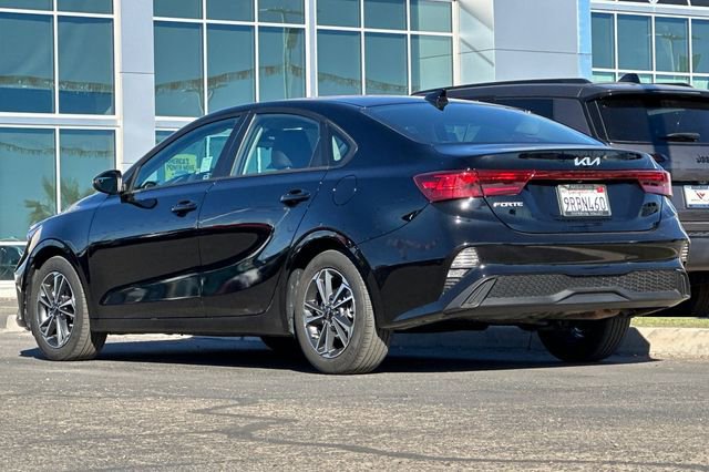 Used 2024 Kia Forte LXS w/ LXS Technology Package image 9