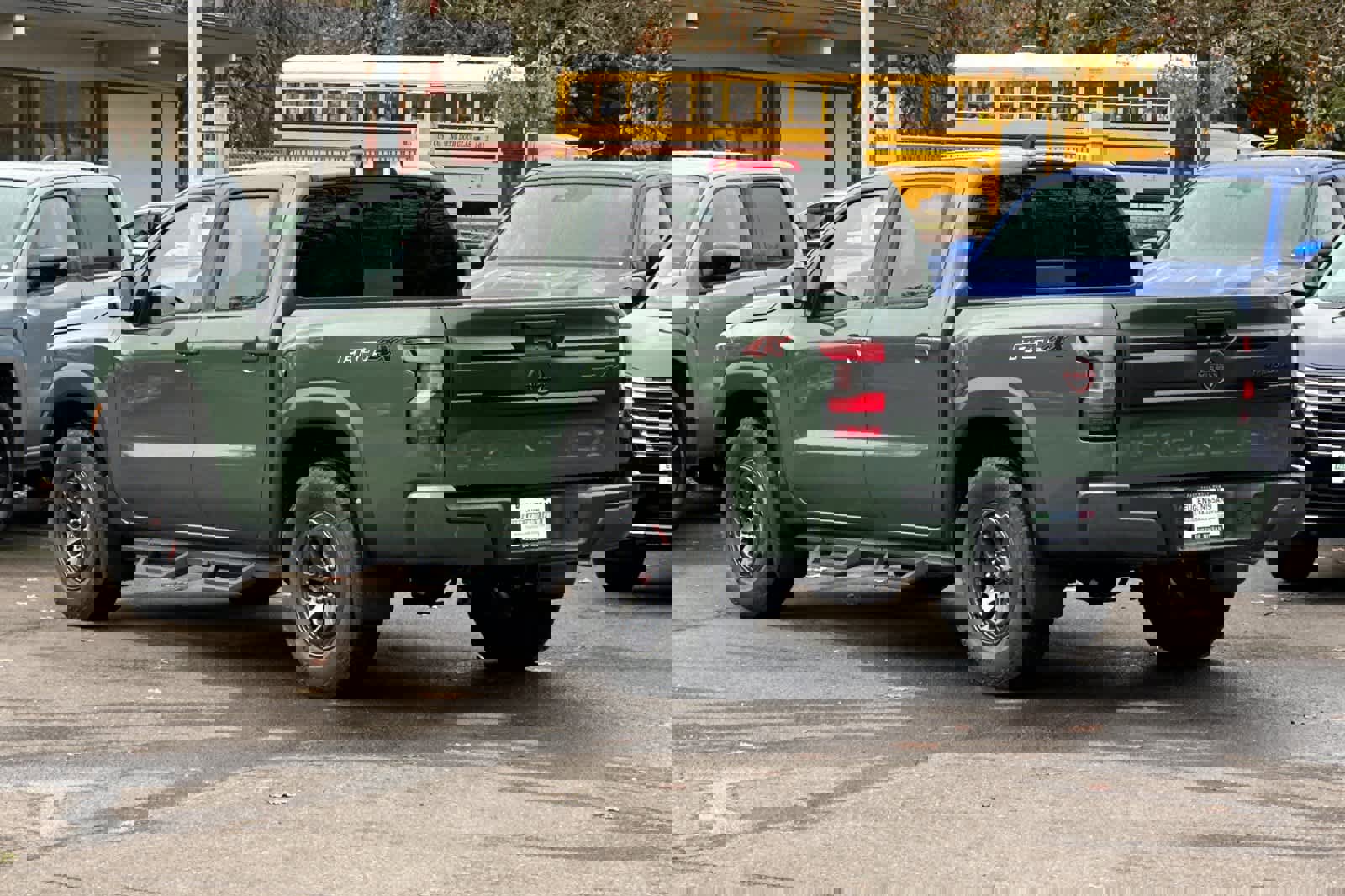 New 2026 Nissan Frontier PRO-4X w/ Pro-4x Convenience Package image 6