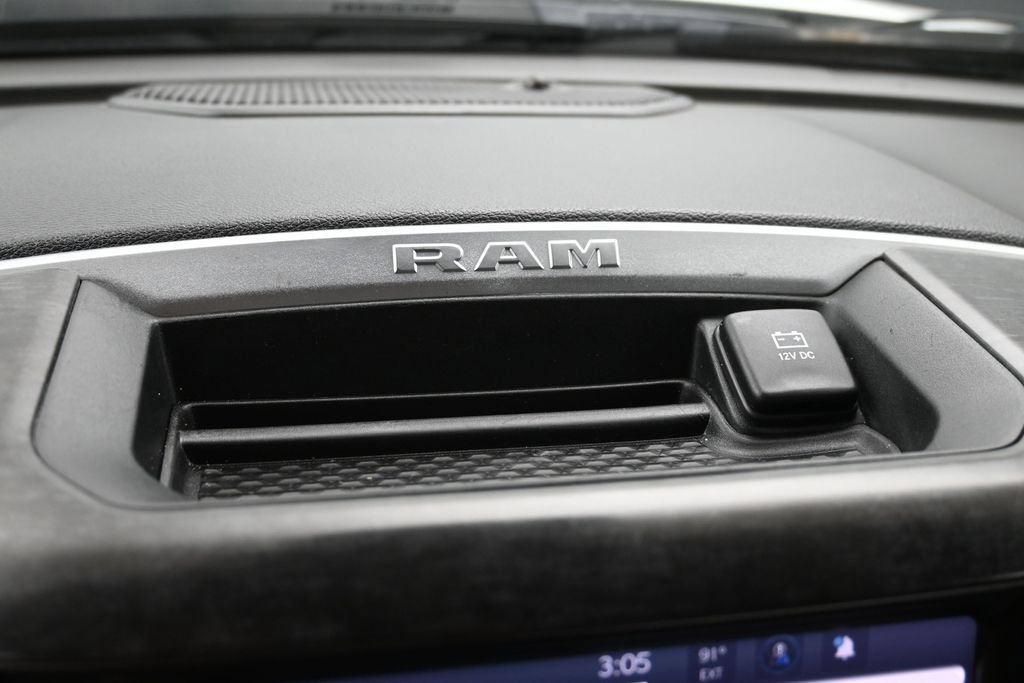 Used 2024 RAM 2500 Big Horn w/ Off Road Package AWD/4WD image 7