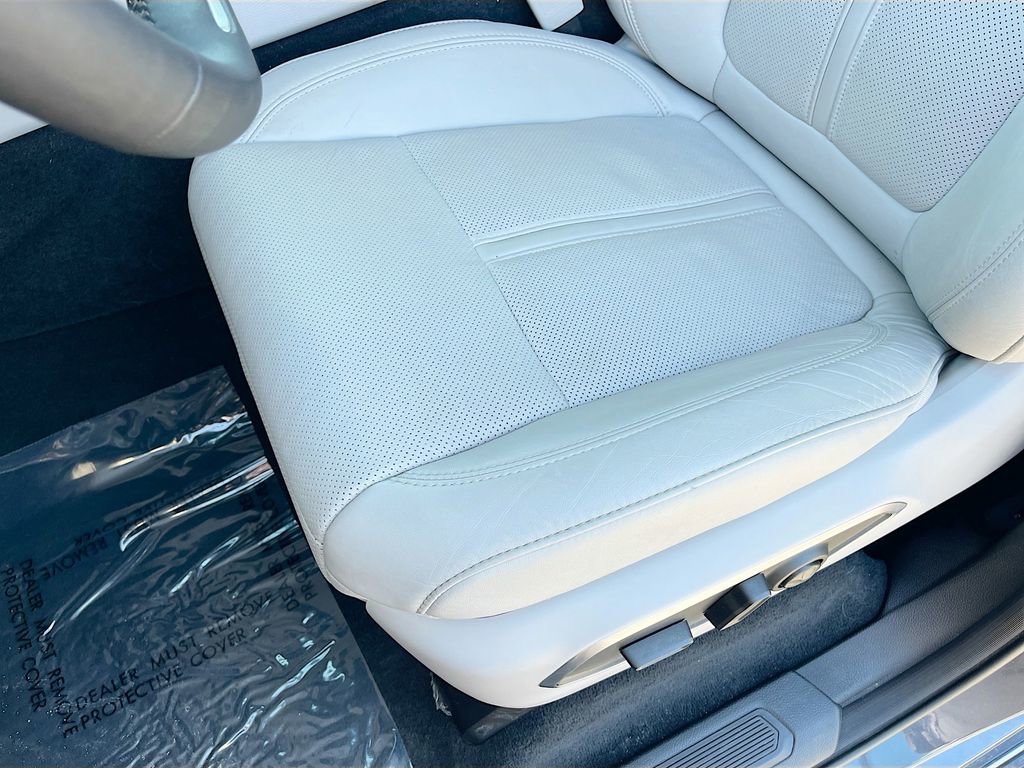 Certified 2024 Jeep Wagoneer L Series III w/ Premium Group I image 20