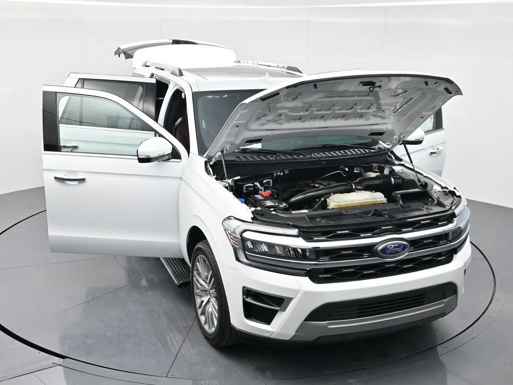 Used 2024 Ford Expedition Limited image 55