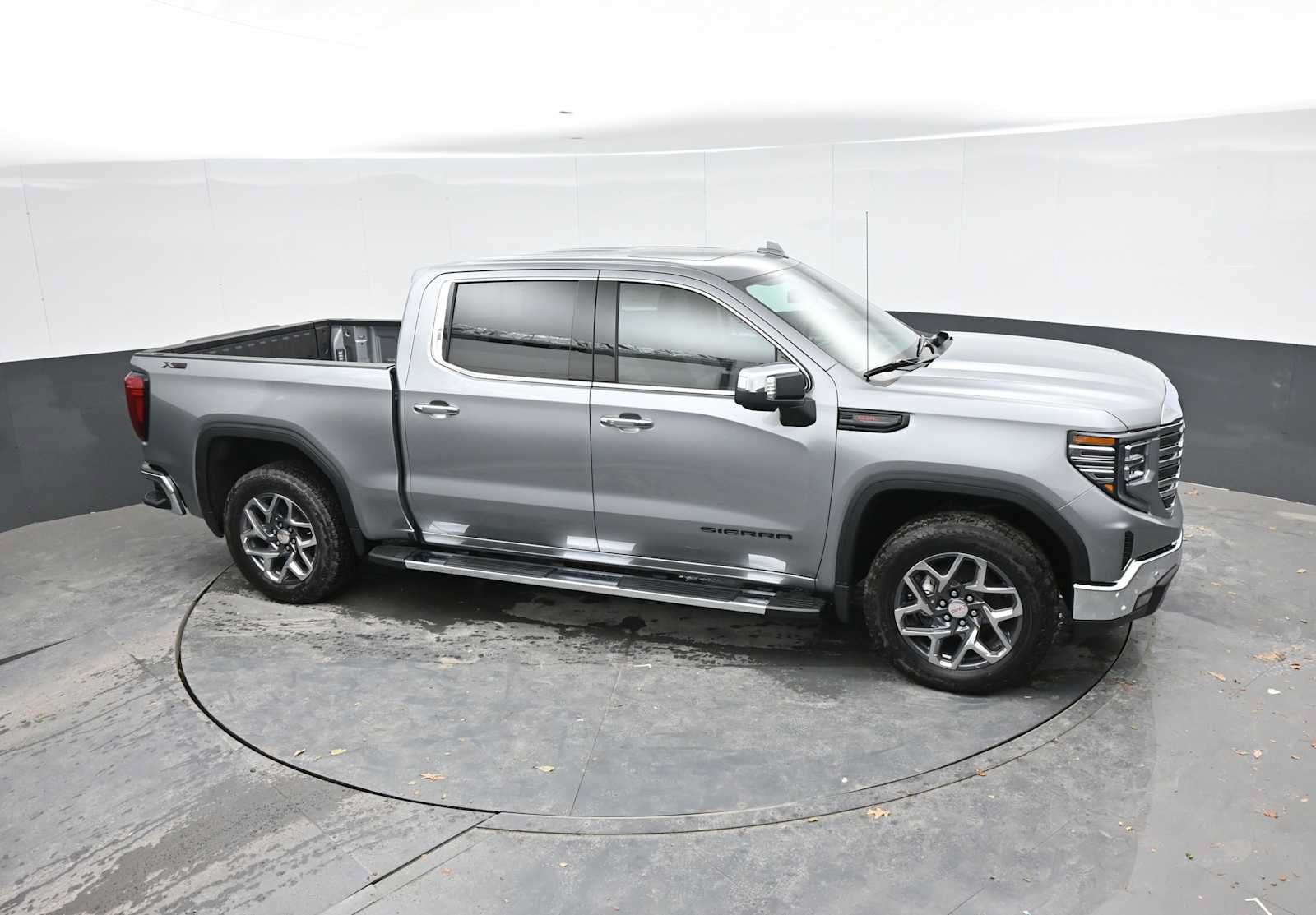 New 2026 GMC Sierra 1500 SLT w/ SLT Premium Package AWD/4WD image 18