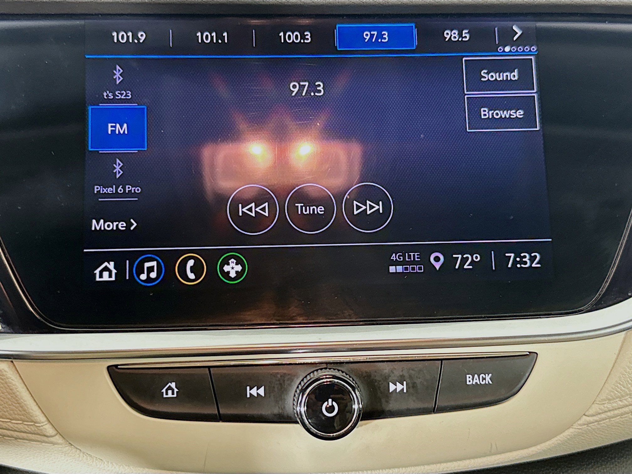 Used 2022 Buick Encore GX Preferred image 17