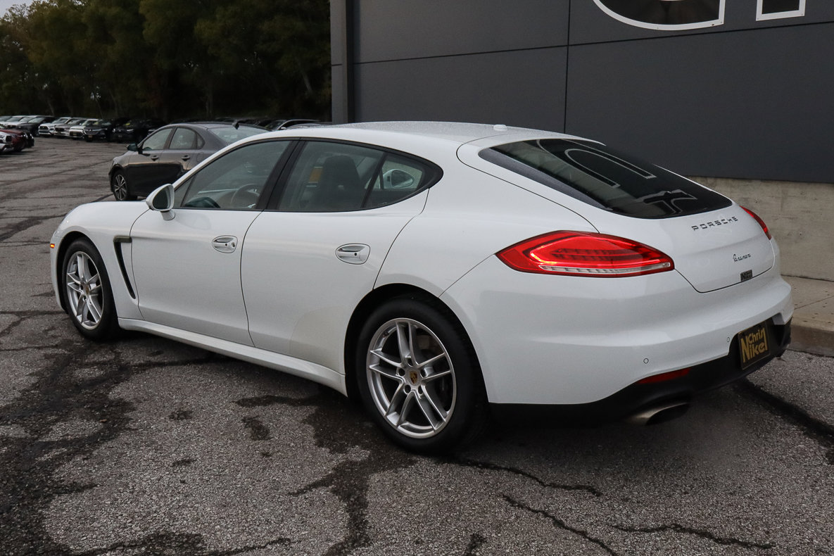 Used 2016 Porsche Panamera Edition image 6