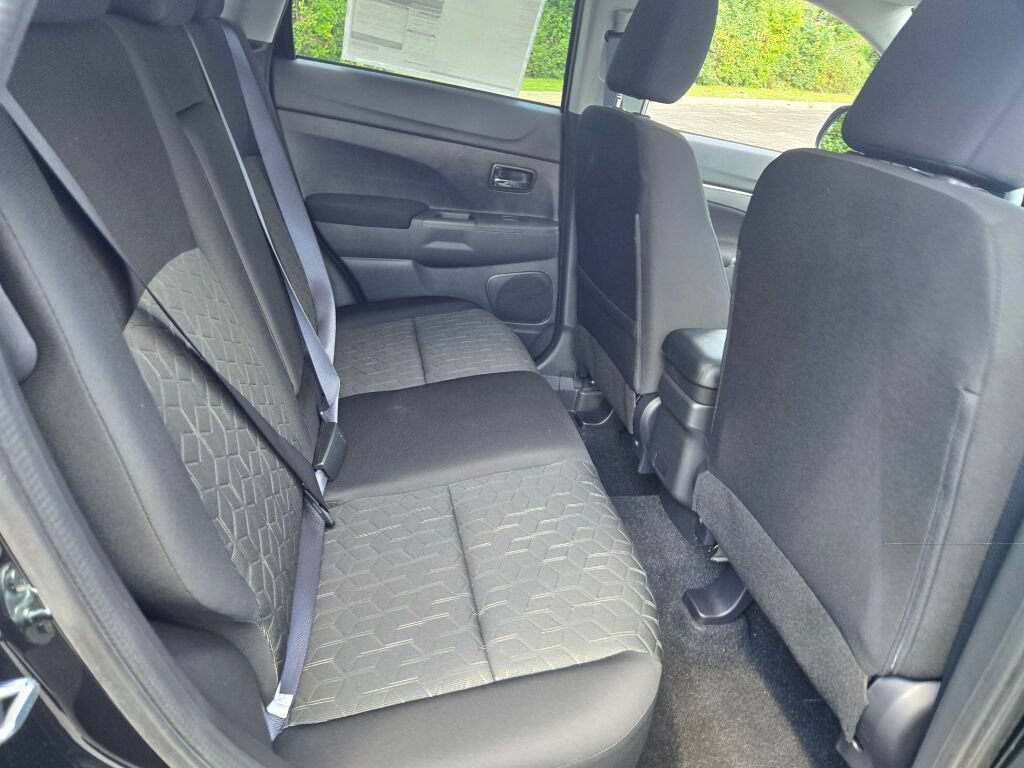 New 2026 Mitsubishi Outlander Sport ES AWD/4WD image 7