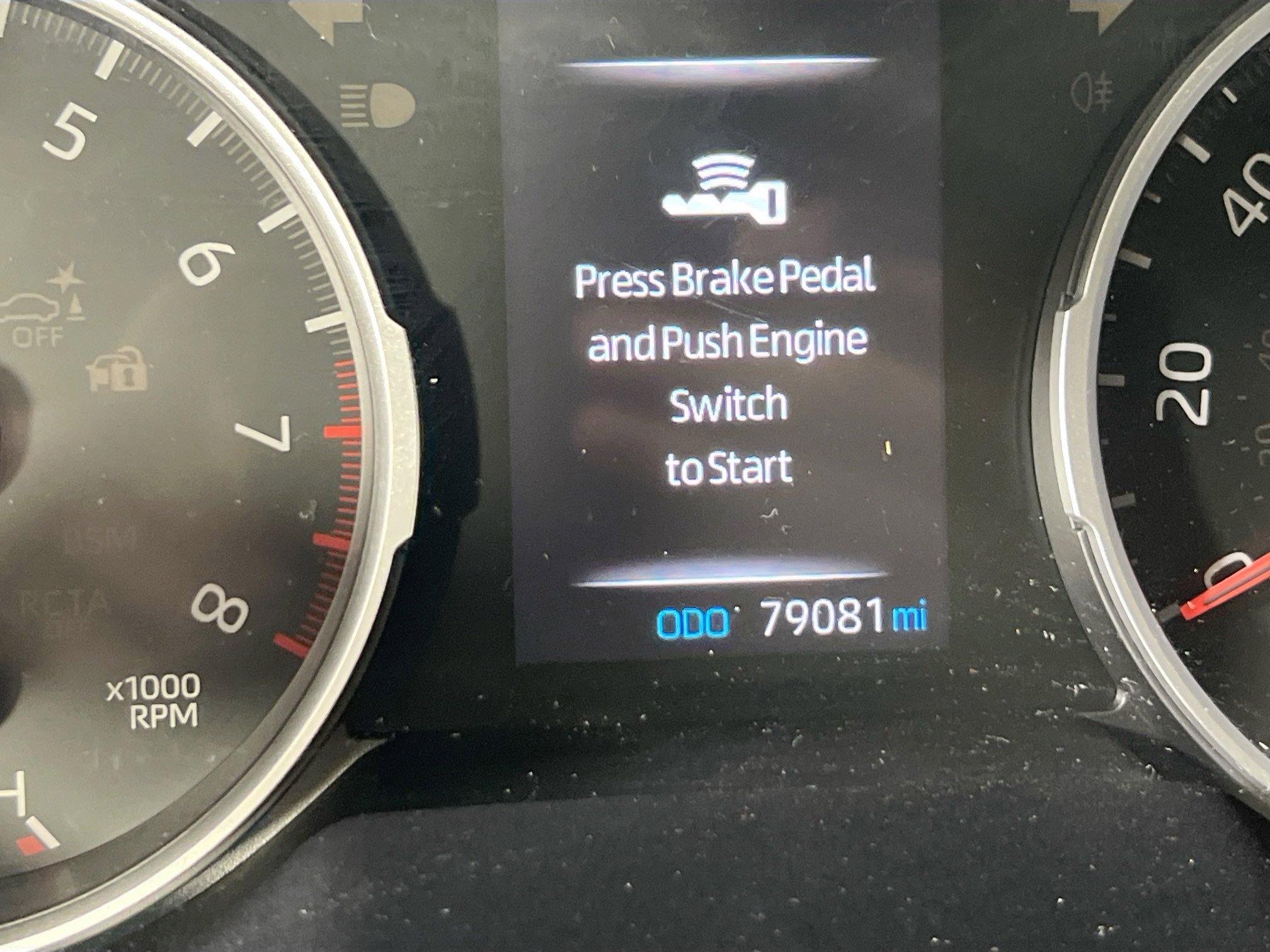 Used 2020 Toyota RAV4 XLE w/ All Weather Liner Package image 12