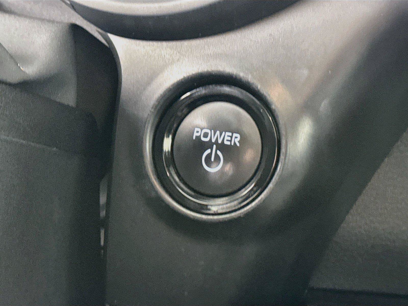 Certified 2025 Toyota Sienna Platinum FWD image 22