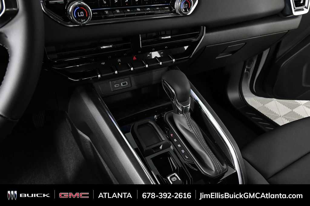 New 2026 GMC Canyon Elevation w/ Convenience Package image 17
