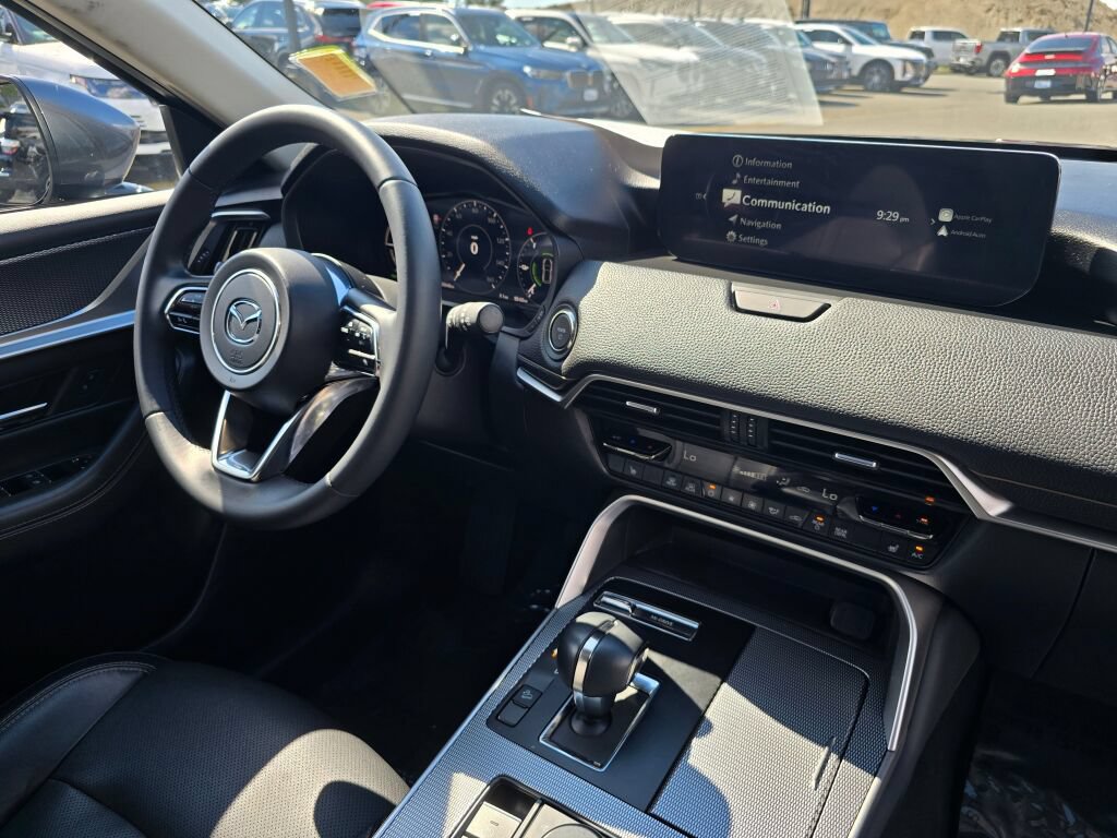 Certified 2024 MAZDA CX-90 Plug-In Hybrid w/ Preferred AWD/4WD image 34