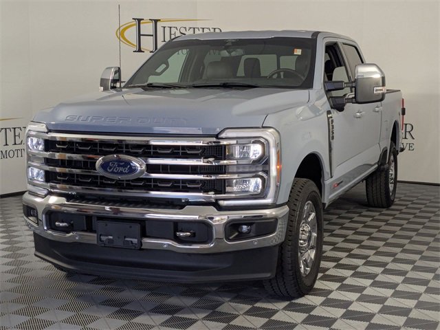 Used 2024 Ford F350 King Ranch w/ Chrome Package image 4