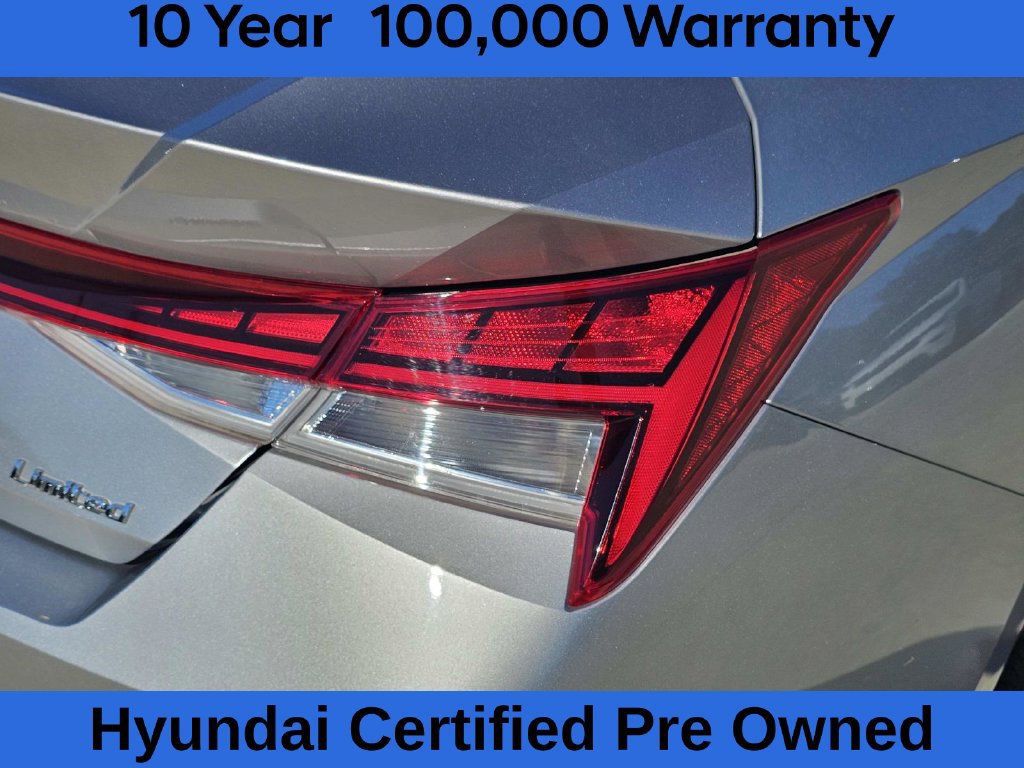 Certified 2022 Hyundai Elantra Limited w/ Cargo Package FWD image 14