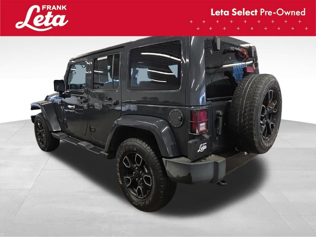 Used 2017 Jeep Wrangler Unlimited Sahara image 4