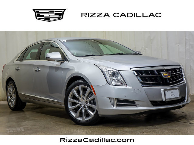 Used 2017 Cadillac XTS Luxury AWD/4WD image 1