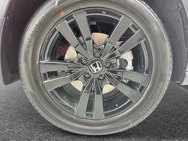 New 2027 Honda HR-V Sport image 9