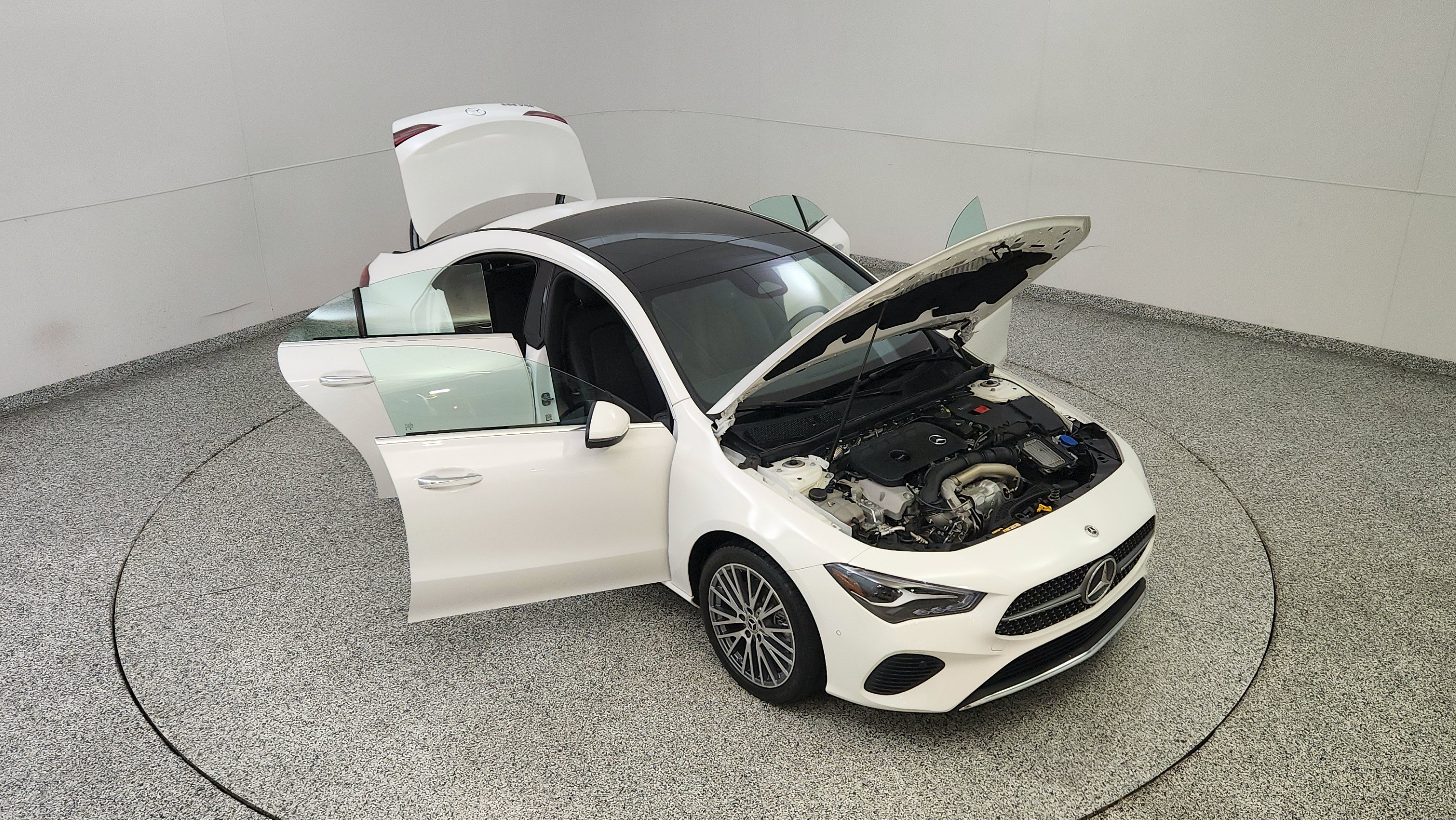 Used 2025 Mercedes-Benz CLA 250 image 17