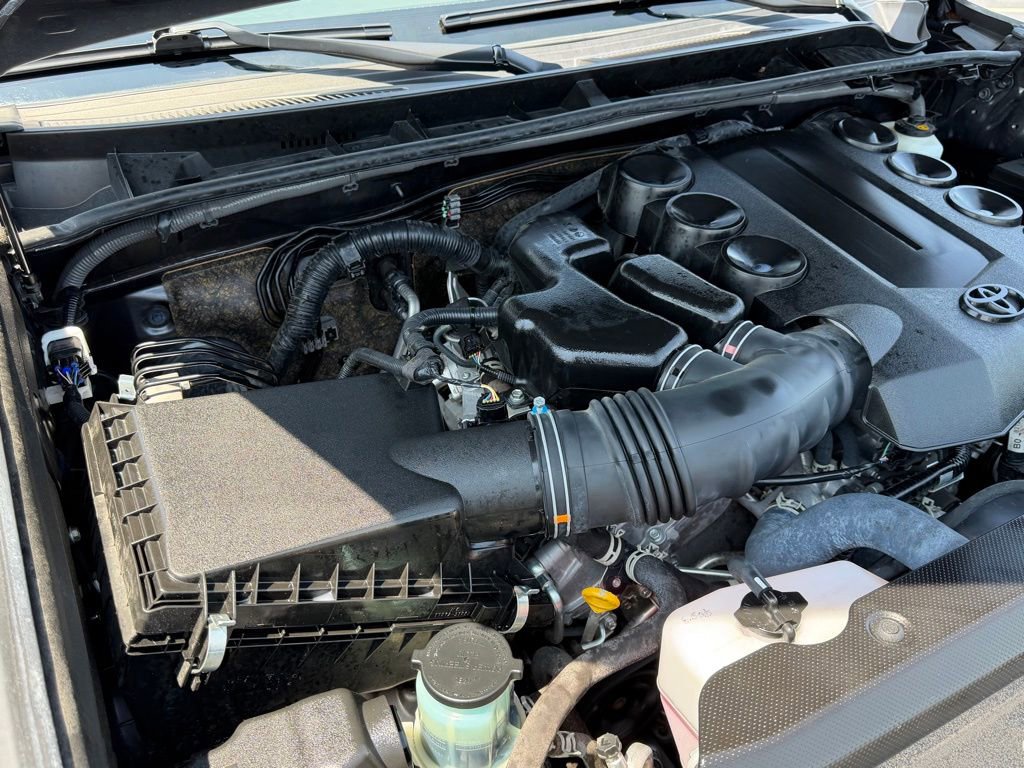 Used 2022 Toyota 4Runner SR5 RWD image 34