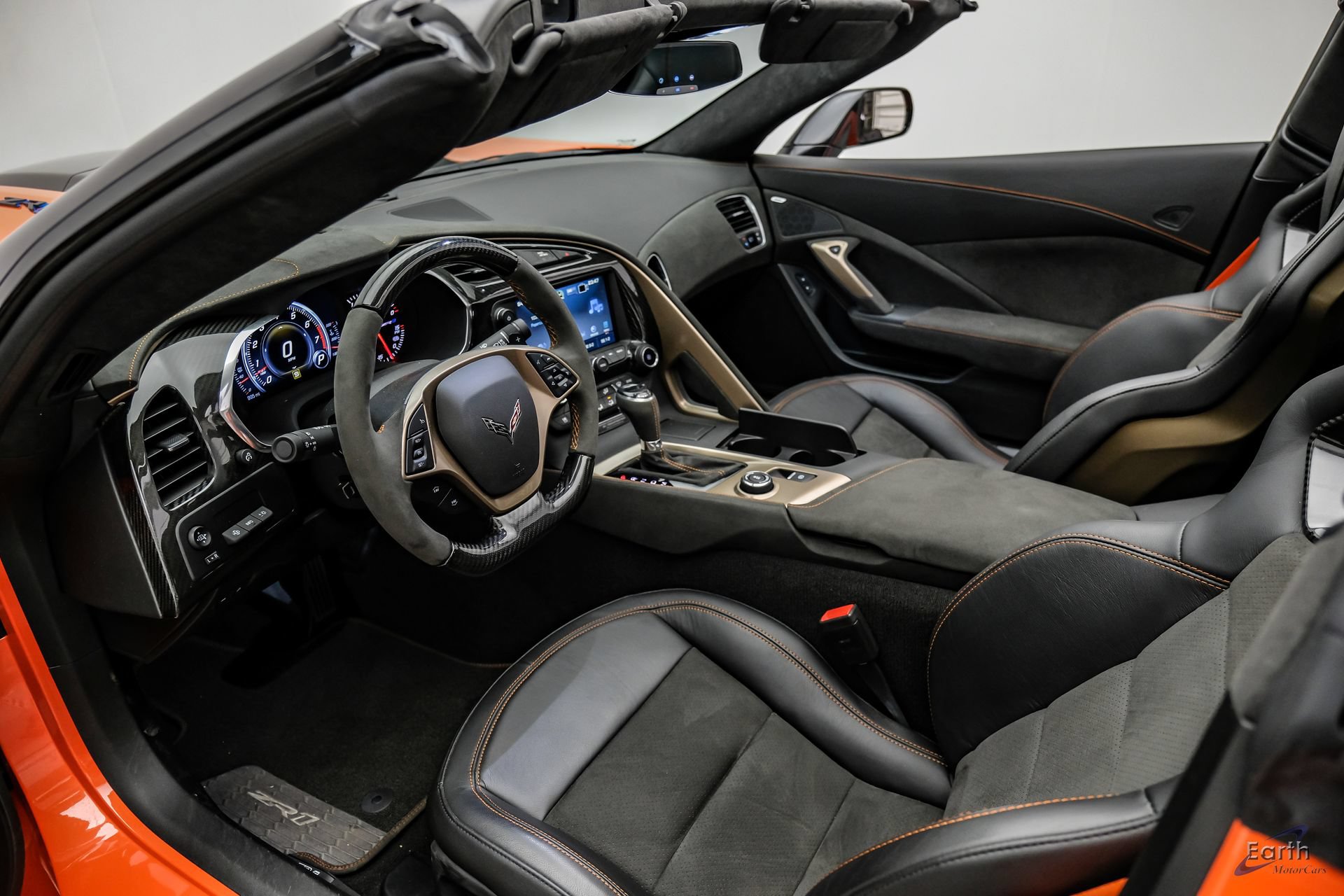 Used 2019 Chevrolet Corvette ZR1 RWD image 2