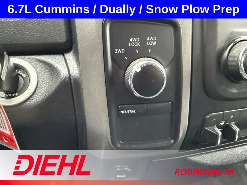 Used 2018 RAM 3500 Tradesman w/ Chrome Appearance Group AWD/4WD image 32