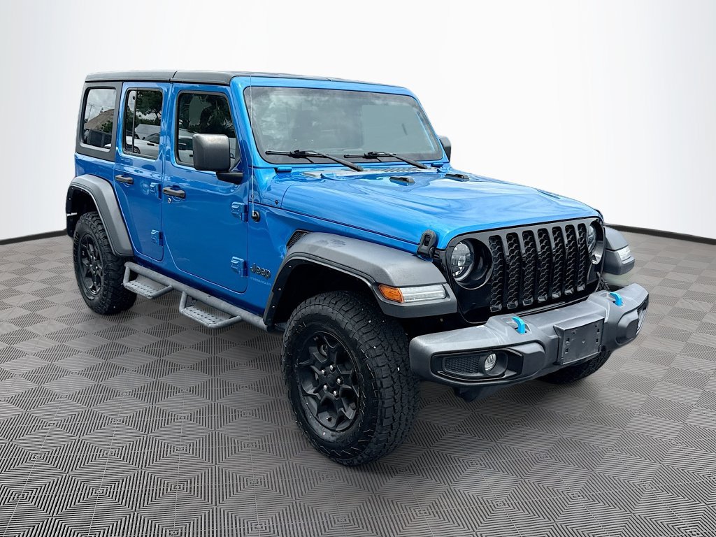Certified 2023 Jeep Wrangler Unlimited AWD/4WD image 4