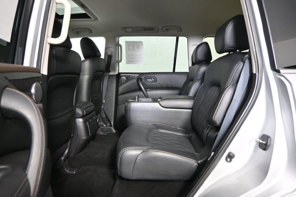 Used 2024 Nissan Armada Platinum w/ Captain's Chairs Package AWD/4WD image 19