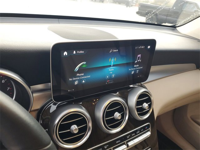 Used 2022 Mercedes-Benz GLC 300 image 21