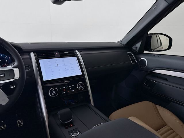 New 2026 Land Rover Discovery Dynamic SE AWD/4WD image 26