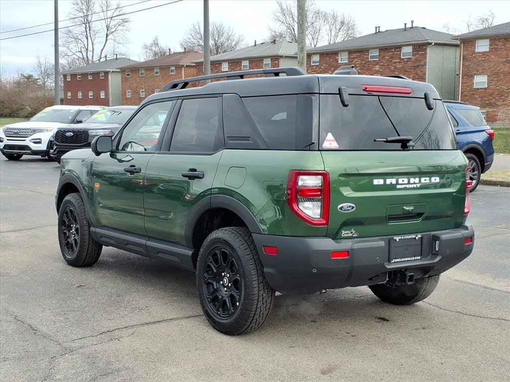 Used 2025 Ford Bronco Sport Badlands image 5