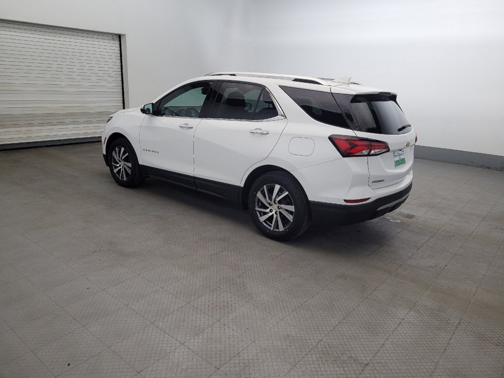 Used 2022 Chevrolet Equinox Premier AWD/4WD image 3