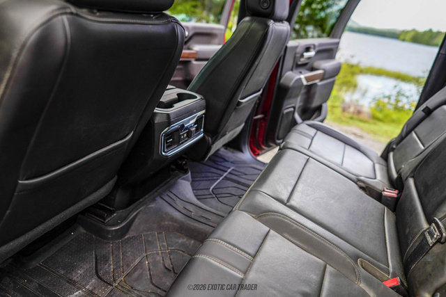 Used 2022 Chevrolet Silverado 3500 High Country AWD/4WD image 32