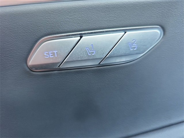 Used 2025 Genesis GV80 2.5T Standard image 31