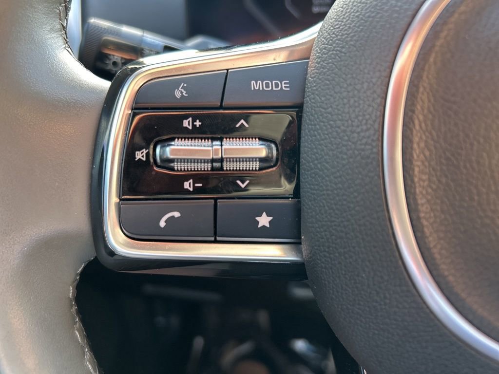 Used 2024 Kia Sorento SX Prestige w/ Sage Leather Package image 27
