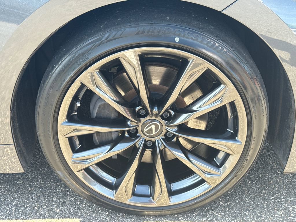 Used 2024 Lexus IS 350 F Sport RWD image 12