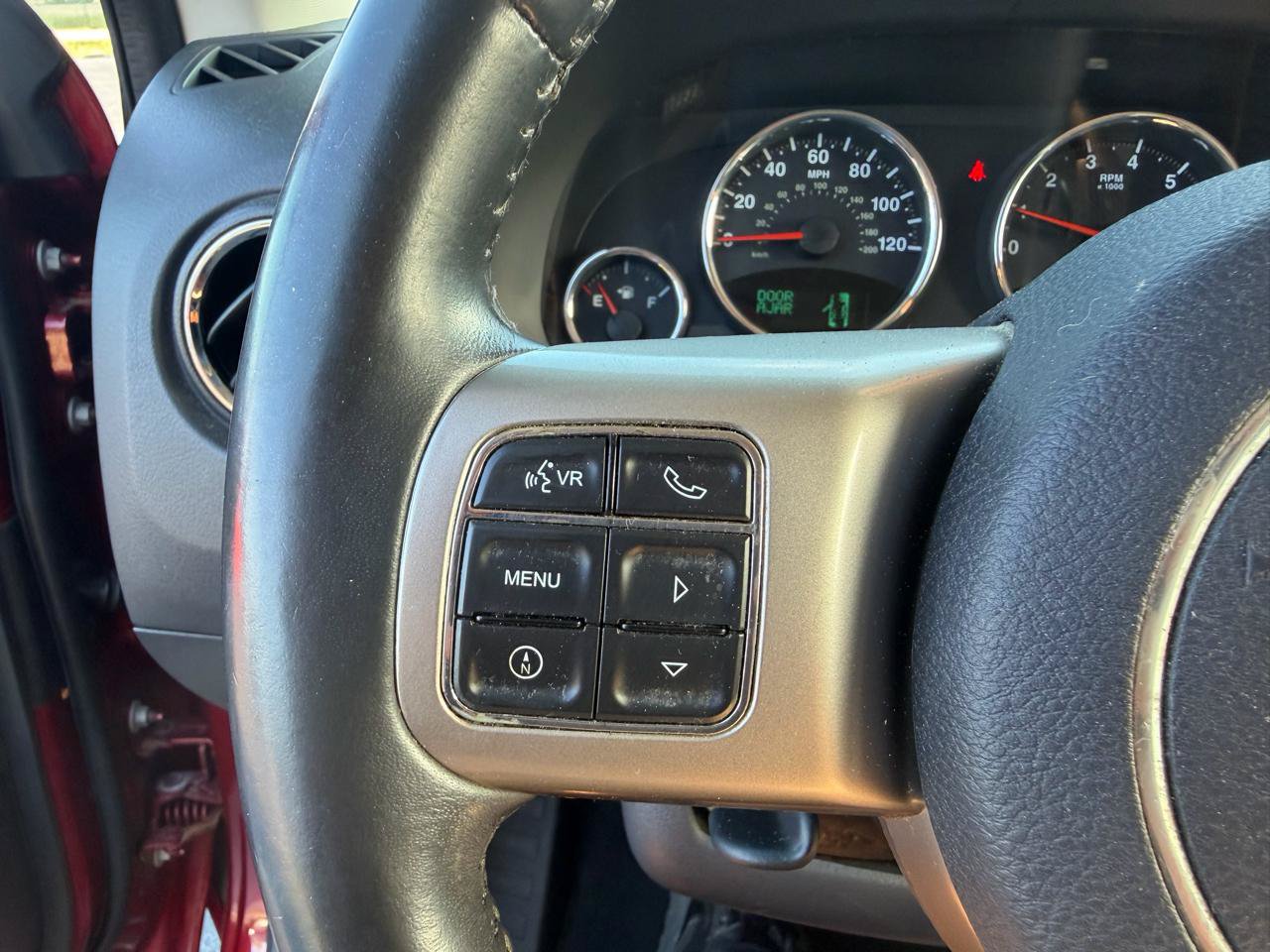 Used 2012 Jeep Patriot Limited w/ Sun/Sound Group AWD/4WD image 15