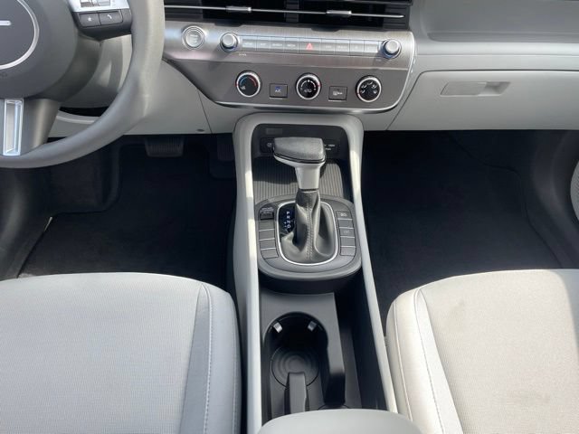 New 2026 Hyundai Kona SE FWD image 17