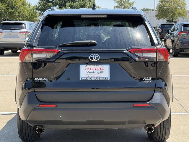 Certified 2025 Toyota RAV4 XLE AWD/4WD image 5