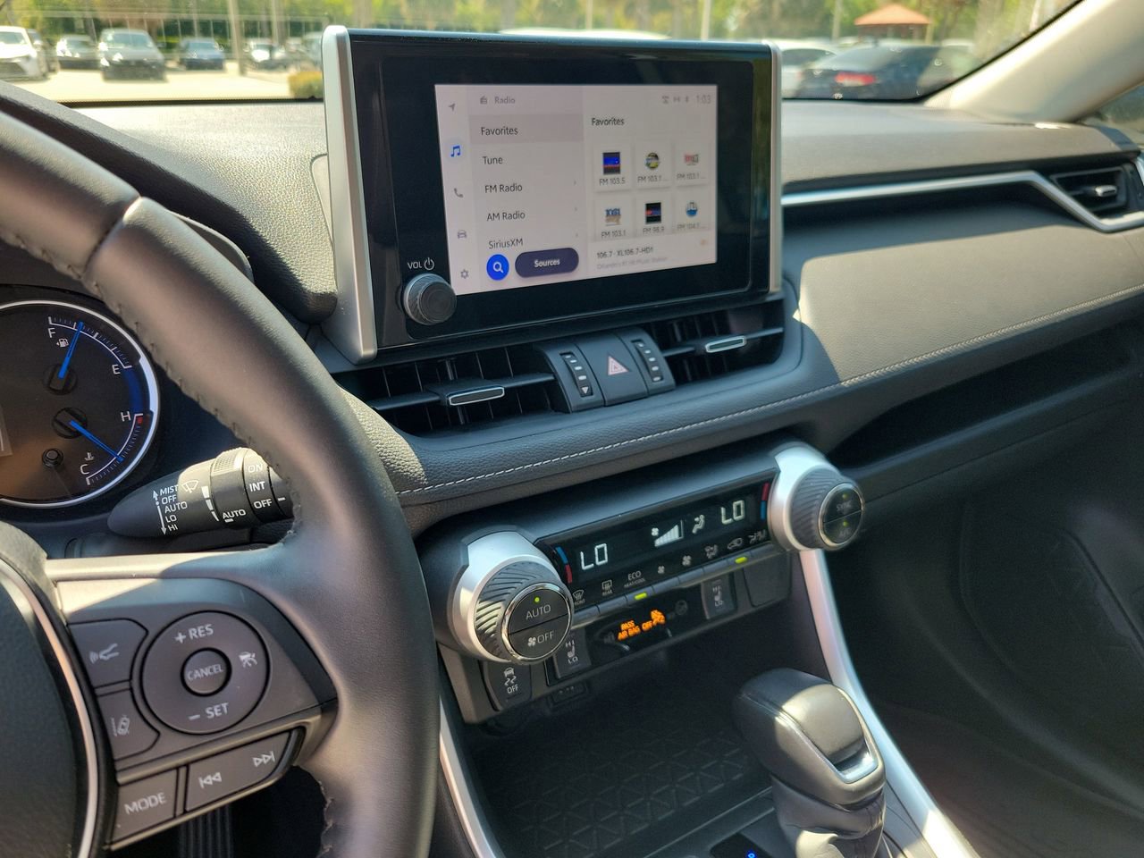 Used 2023 Toyota RAV4 XLE Premium image 24