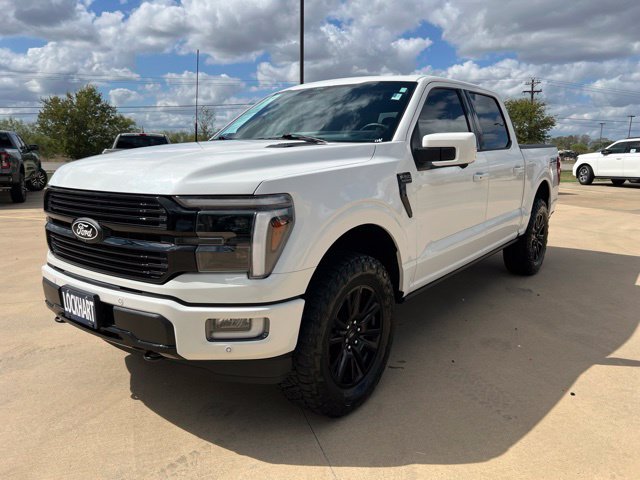 Used 2025 Ford F150 Platinum w/ Equipment Group 702A High AWD/4WD image 4