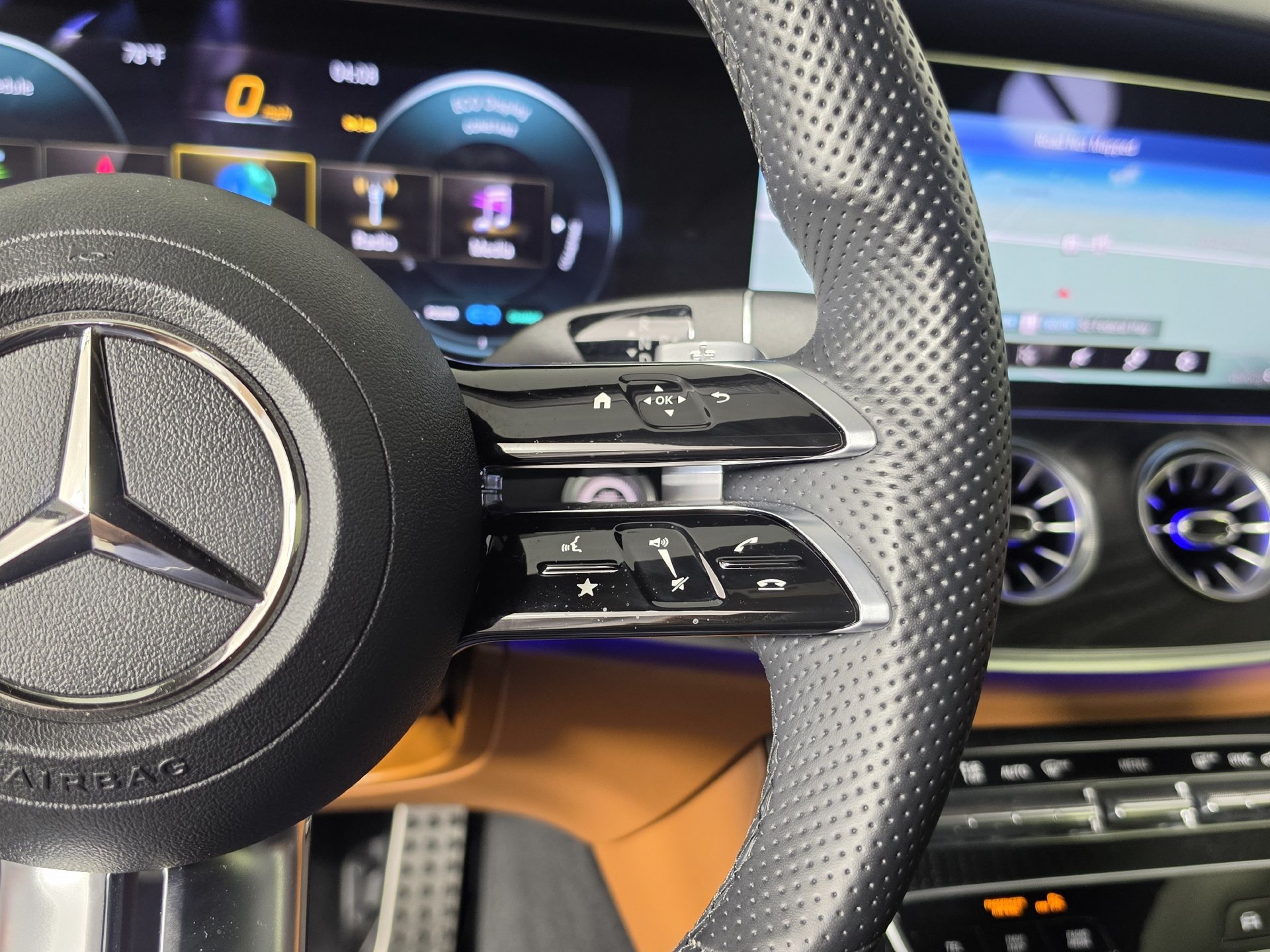 Used 2022 Mercedes-Benz E 450 Coupe image 12