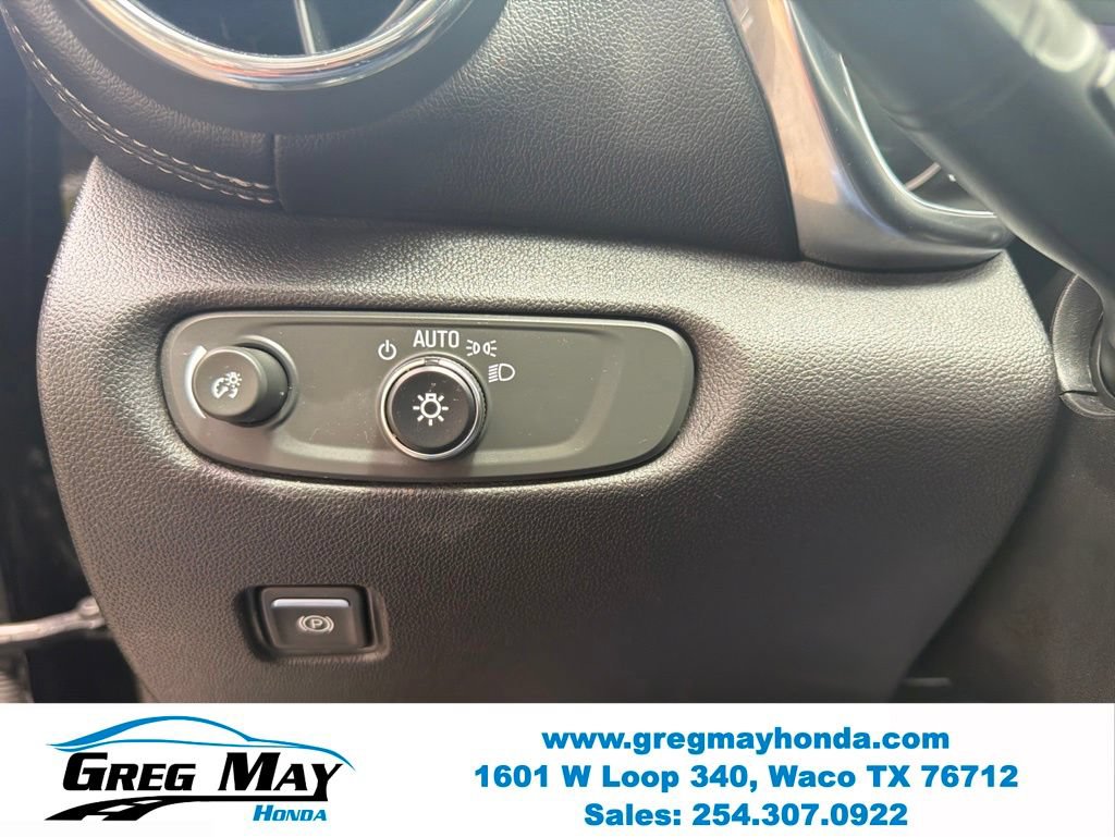 Used 2023 Chevrolet Blazer LT FWD image 18