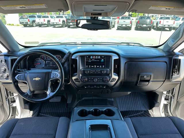 Used 2018 Chevrolet Silverado 1500 LT w/ All Star Edition AWD/4WD image 11