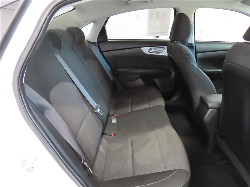 Used 2023 Kia Forte LXS w/ LXS Technology Package FWD image 29