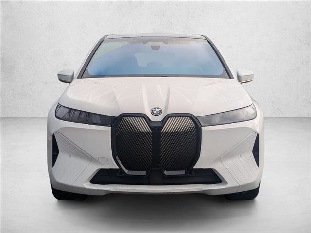 New 2026 BMW iX xDrive60 image 5