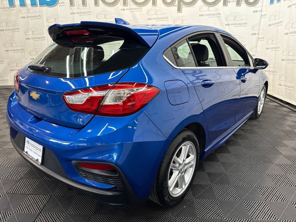 Used 2017 Chevrolet Cruze LT FWD image 8