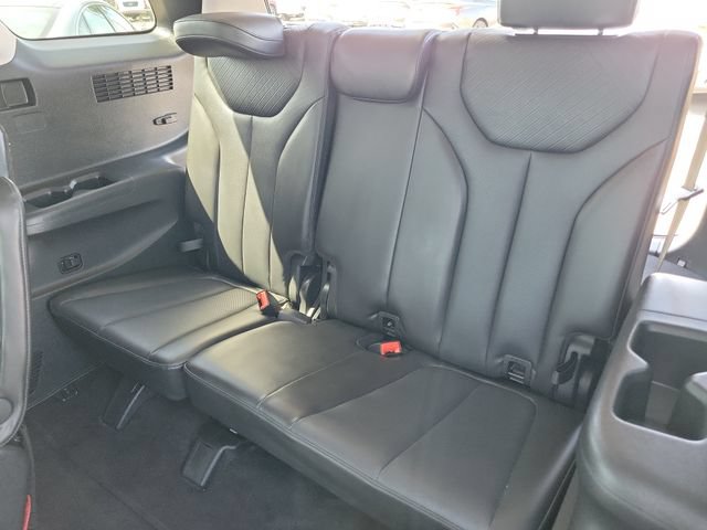 Used 2025 Hyundai Palisade SEL FWD image 28