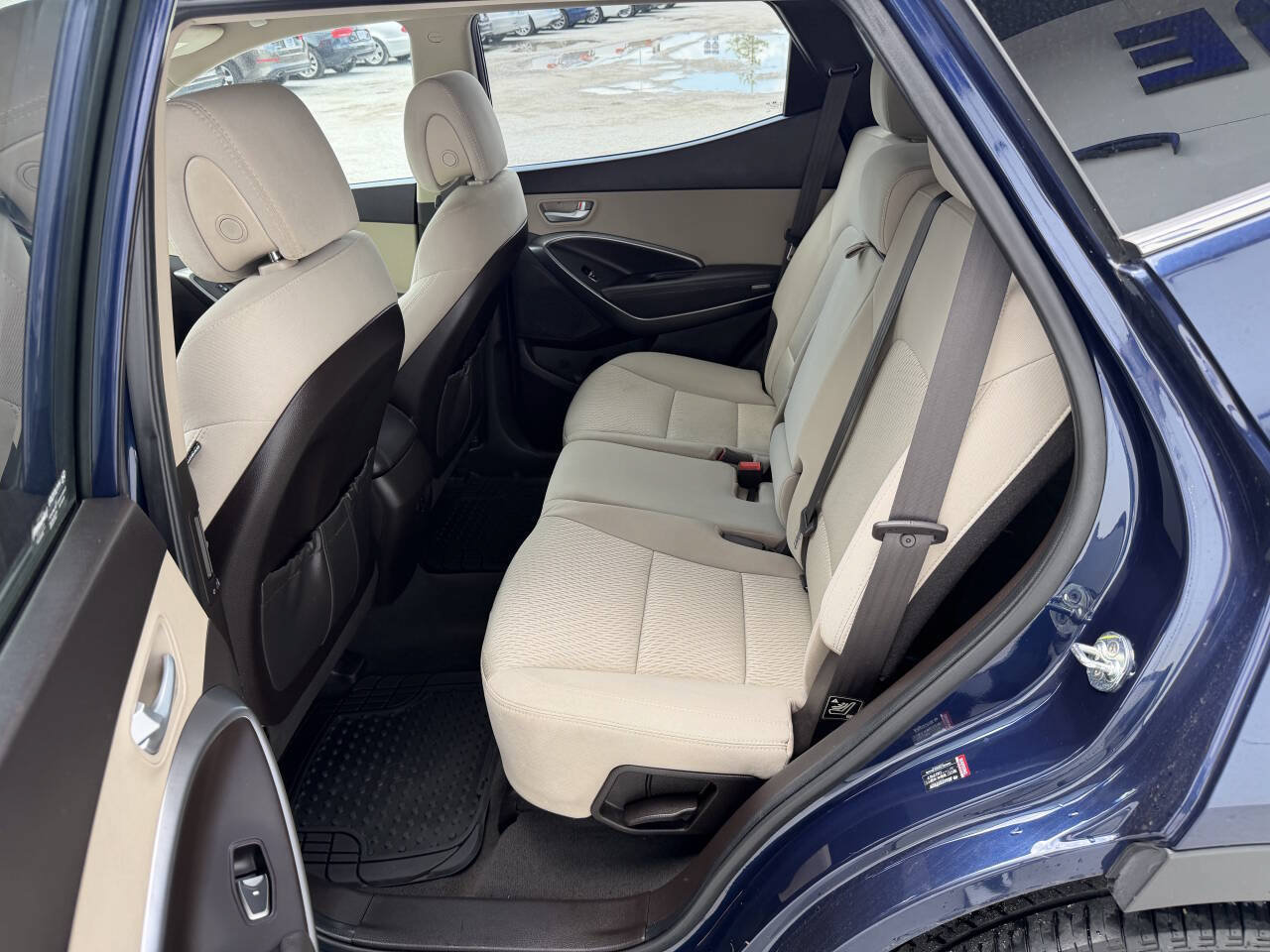 Used 2017 Hyundai Santa Fe Sport w/ Cargo Package AWD/4WD image 18