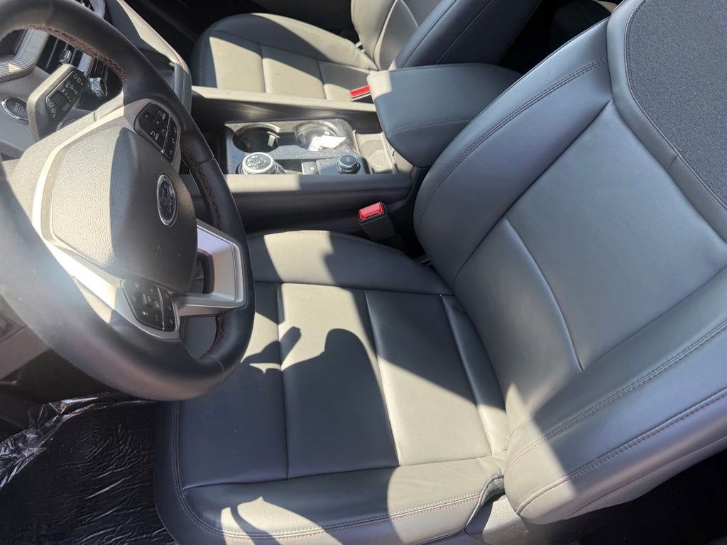 New 2026 Ford Explorer Active w/ Active Comfort Package AWD/4WD image 16