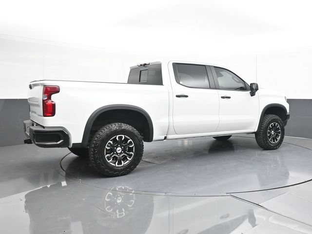 Used 2024 Chevrolet Silverado 1500 ZR2 w/ Technology Package AWD/4WD image 16