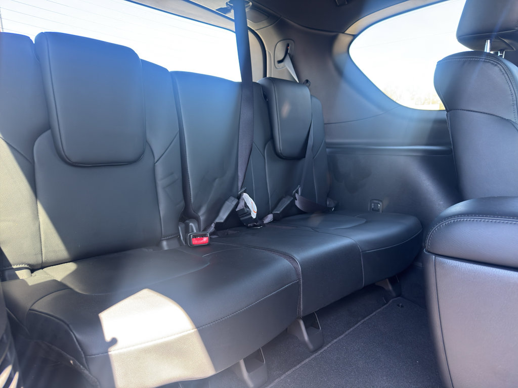 Used 2023 Nissan Armada SL w/ Midnight Edition Package RWD image 18